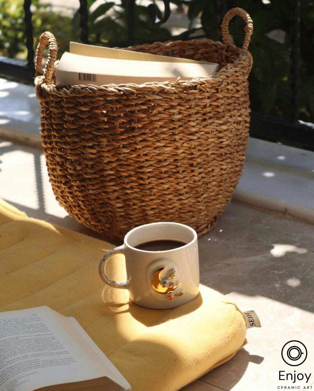 Handmade Gold Crescent Moon With Flowers Mug 10 oz, Crescent Gifts for Women, Gold Crescent Moon Mug, Moon Gift Ideas, Mothers Day Gift