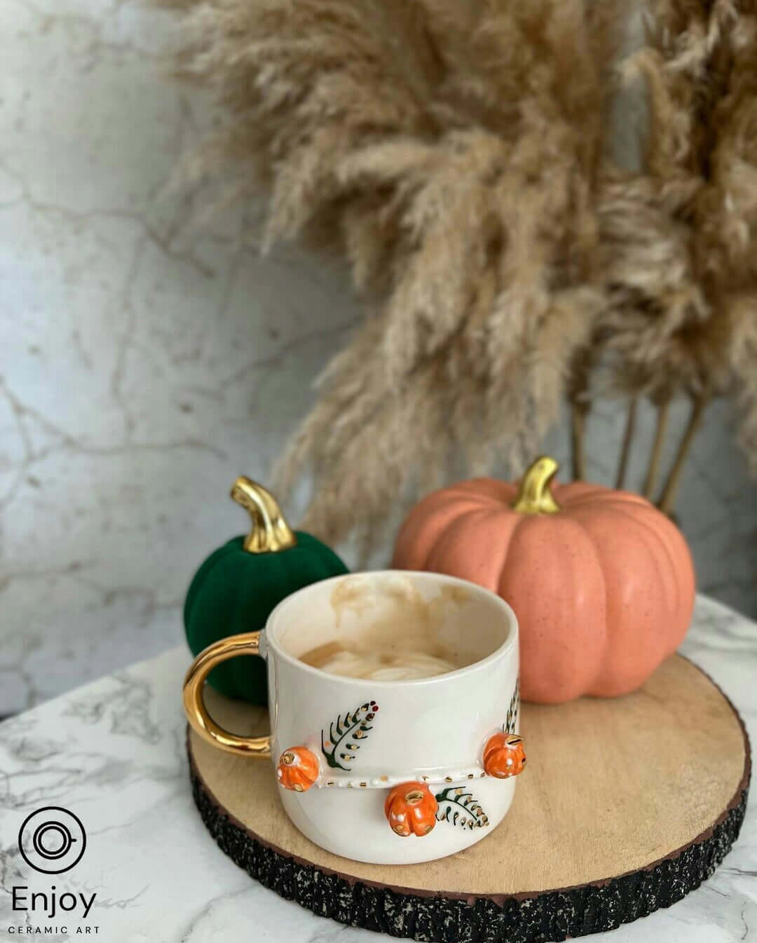 Handmade Pumpkin Mug with Gold Handle 10 oz, Pumpkin Spice Mug, Halloween Ceramic Mug, Thanksgiving Gifts Ideas, Pumpkin spice latte, Fall vibes