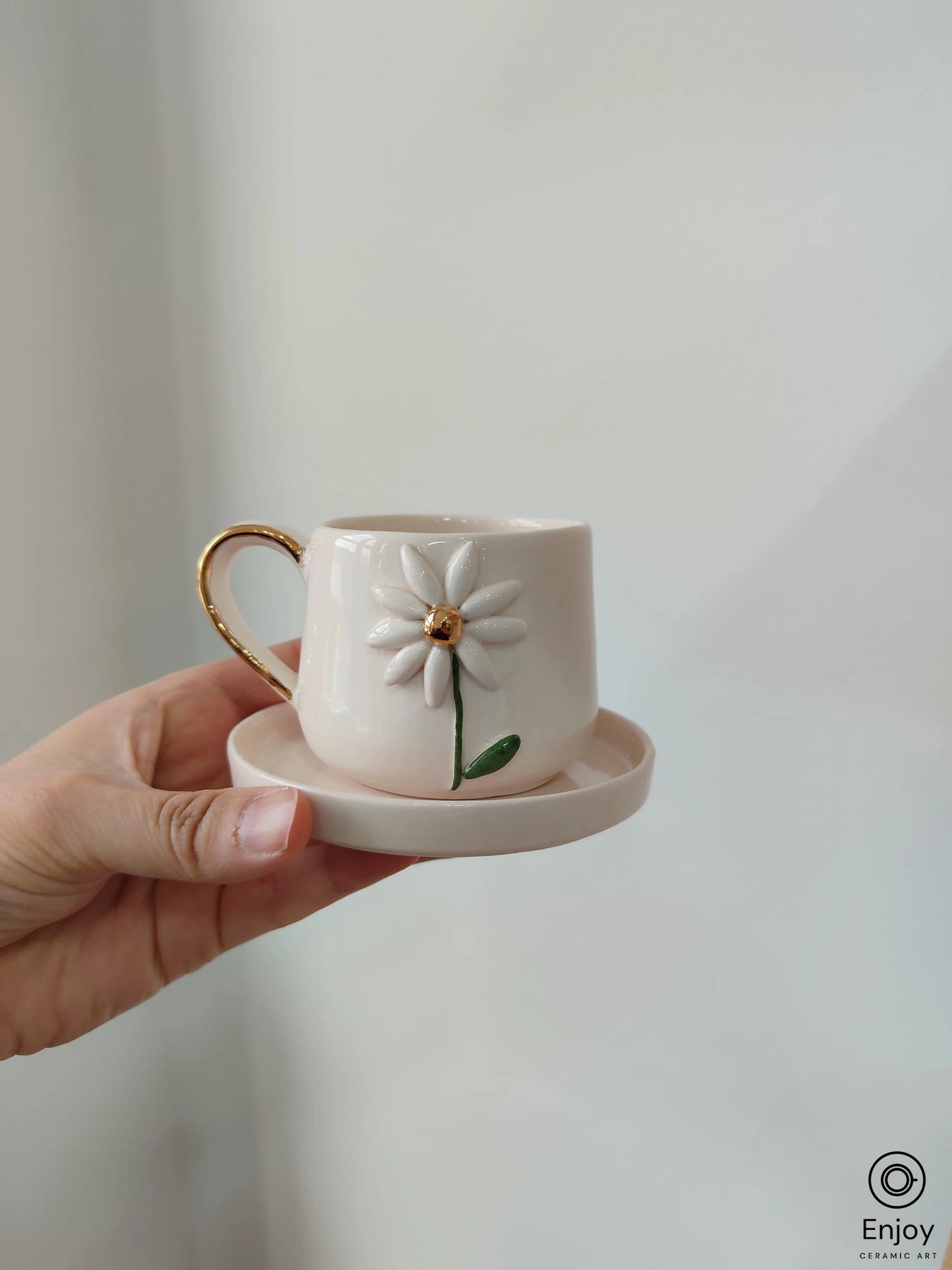 Daisy Delight: Handmade Ceramic Daisy Espresso Cup Set with Gold Handle & Saucer, 5.4 oz - Ideal Daisy Gift Set